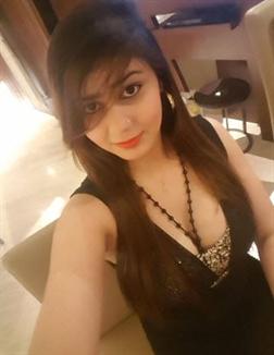 Tanishka 22 year female call girls in bangalore